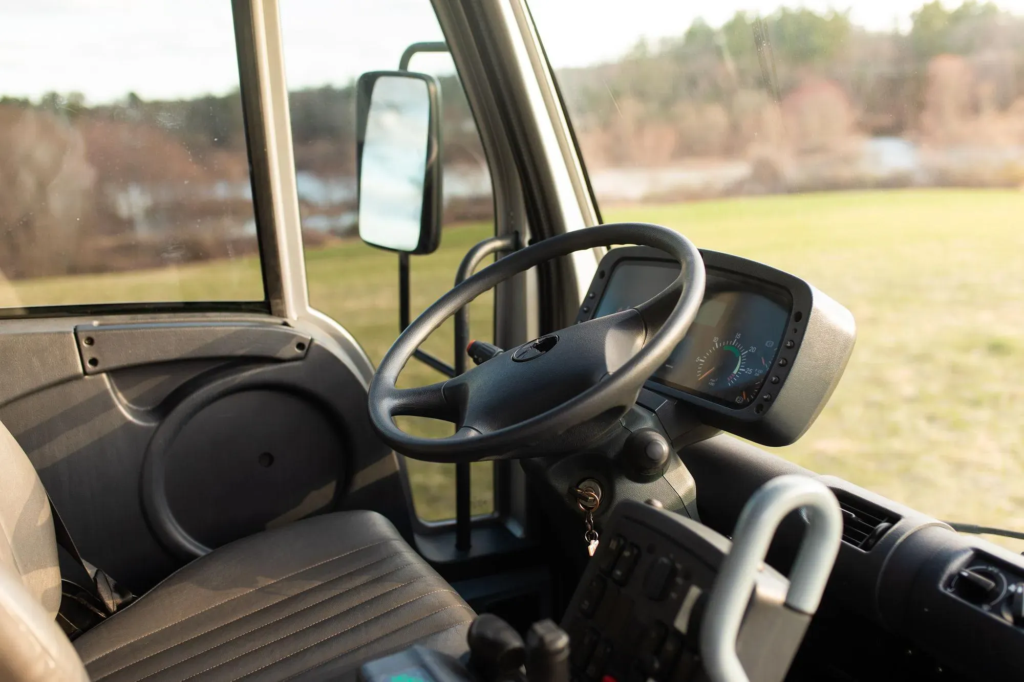 Interior Mercedes-Benz Unimog 2004