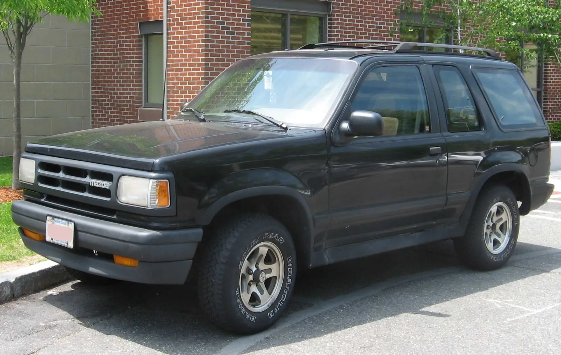 Mazda Navajo (1991-1994) Negro