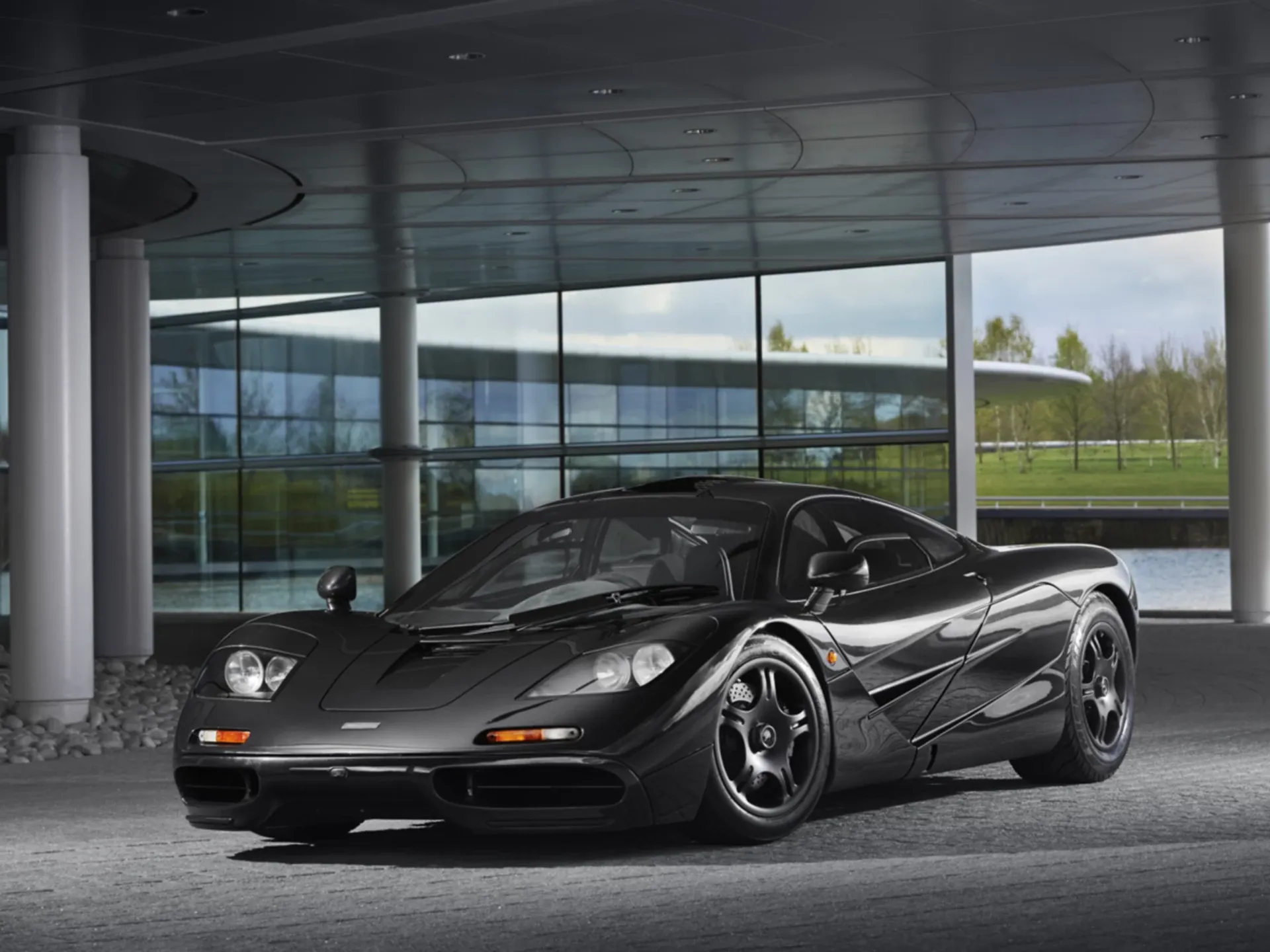 McLaren F1 Negro