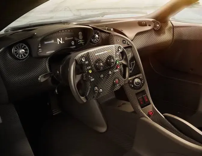 Interior McLaren P1 GTR