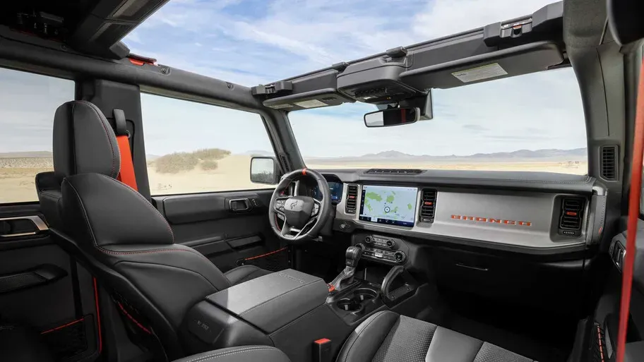 Interior Ford Bronco Raptor 2022