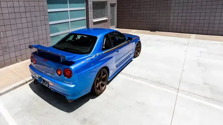 Parte Trasera Nissan Skyline GTR R34 Azul