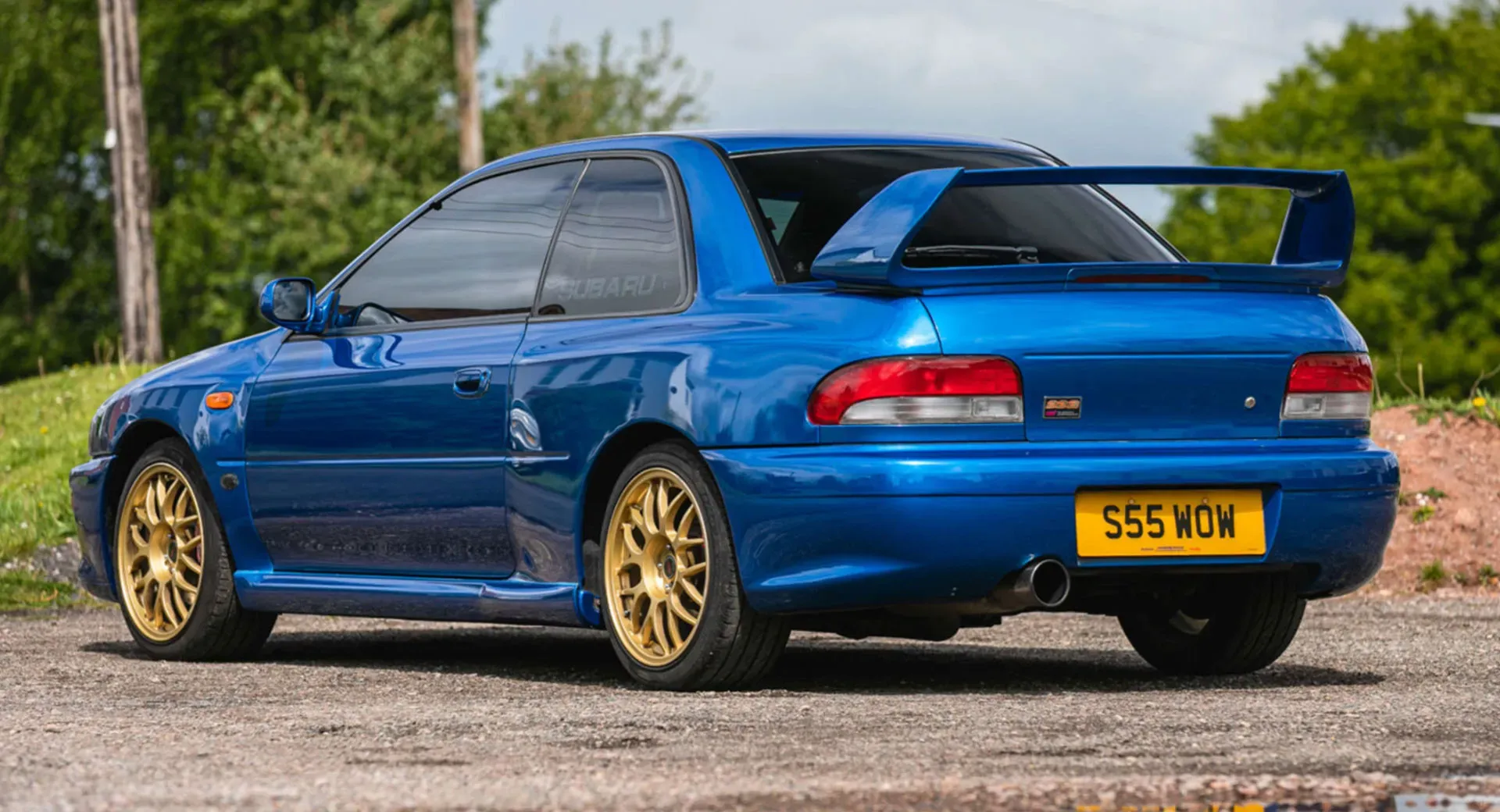 Parte Trasera Subaru Impreza 22B Azul