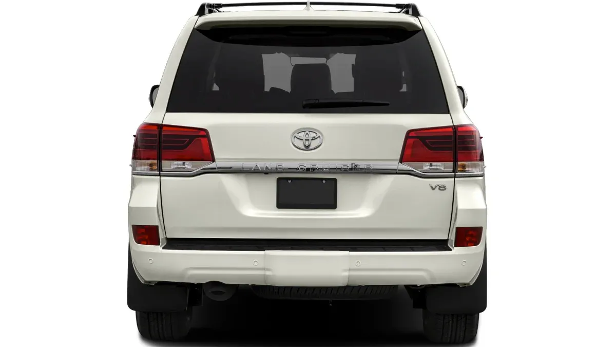 Exterior trasero del Toyota Land Cruiser 2018 color blanco