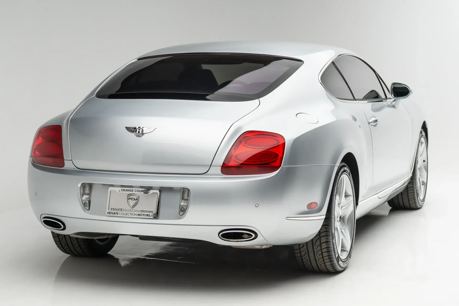 Parte Trasera Bentley Continental GT 2005 Plateado