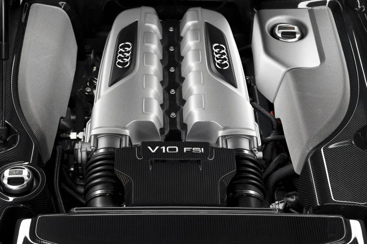 Motor V10 Audi R8 Plus 2017