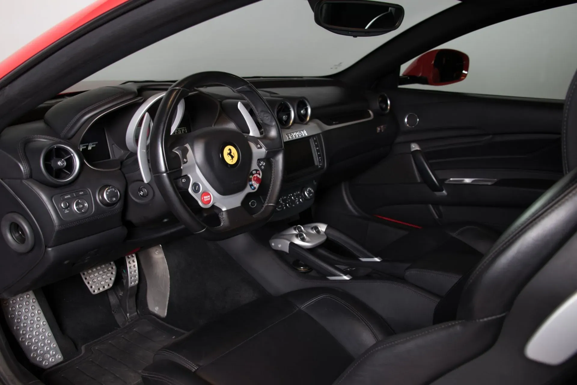 Interior Ferrari FF 2014