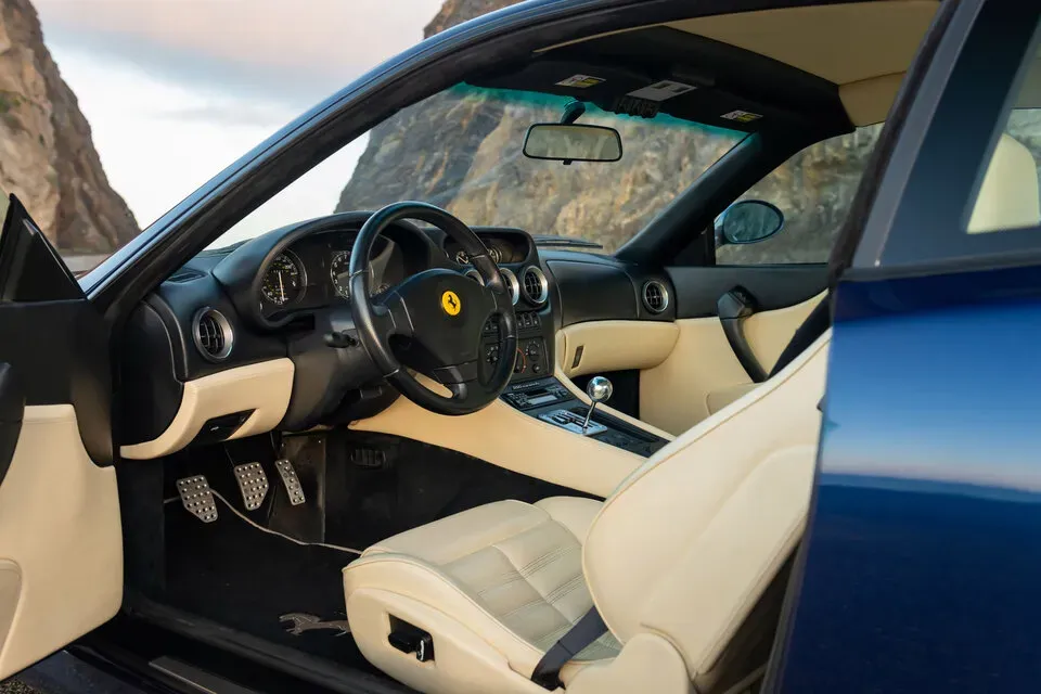 Interior Ferrari 550 Maranello