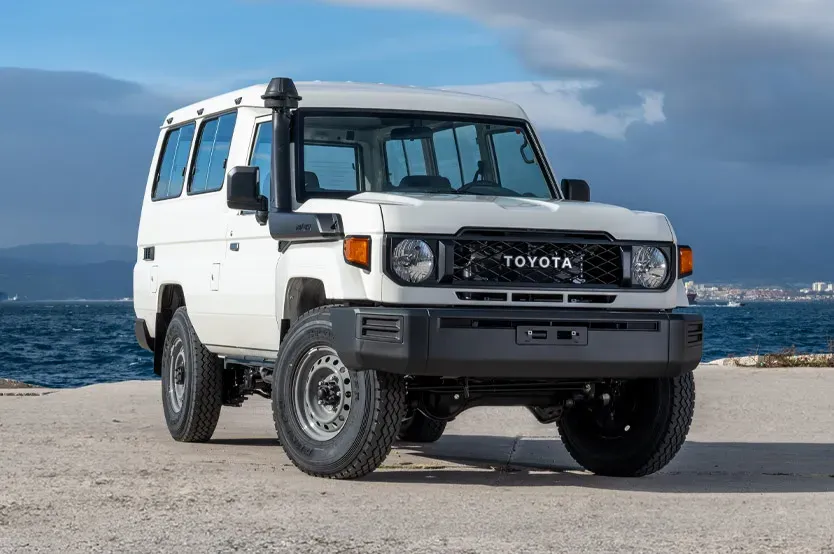 Toyota Land Cruiser Blanco