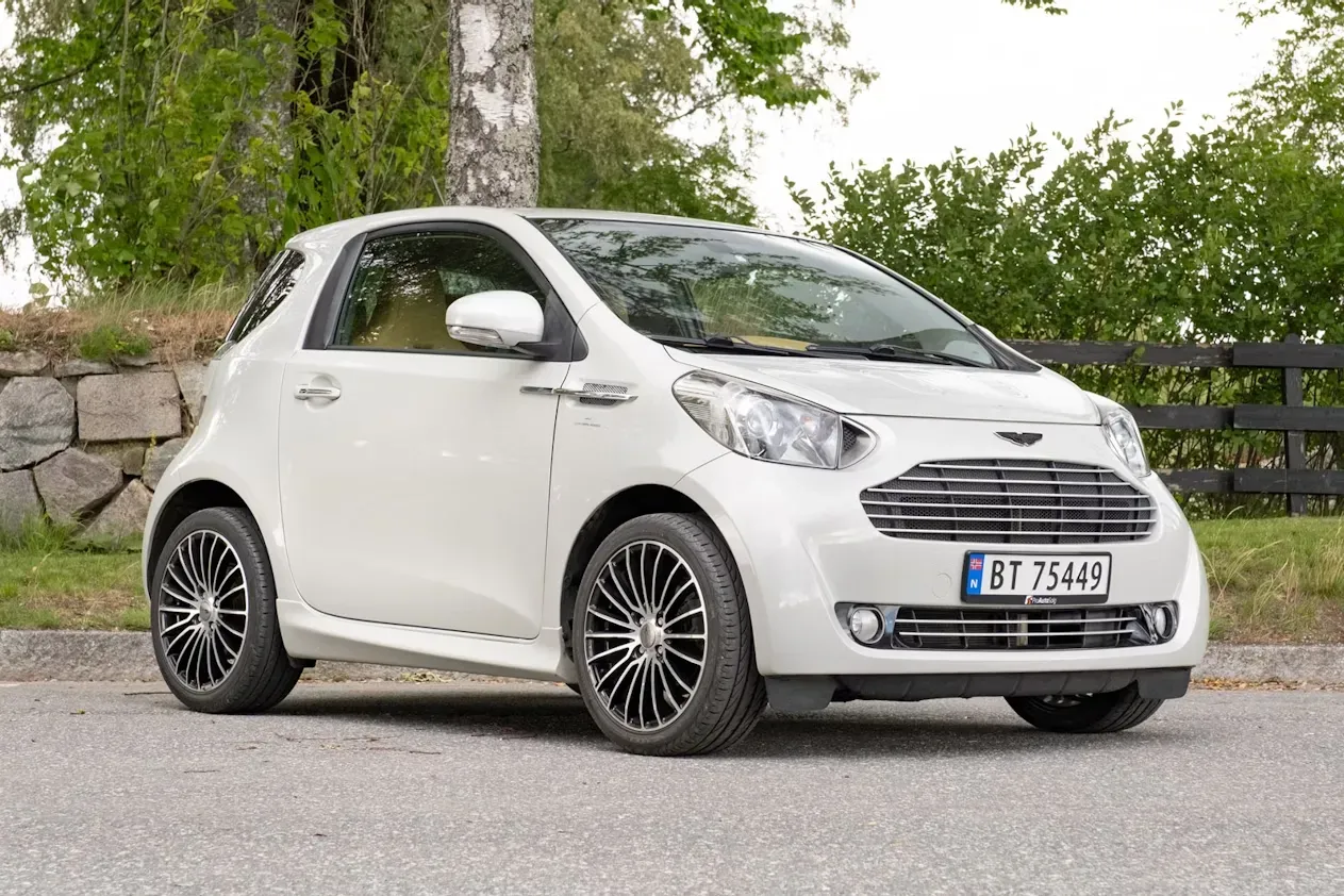 Aston Martin Cygnet 2011 Blanco