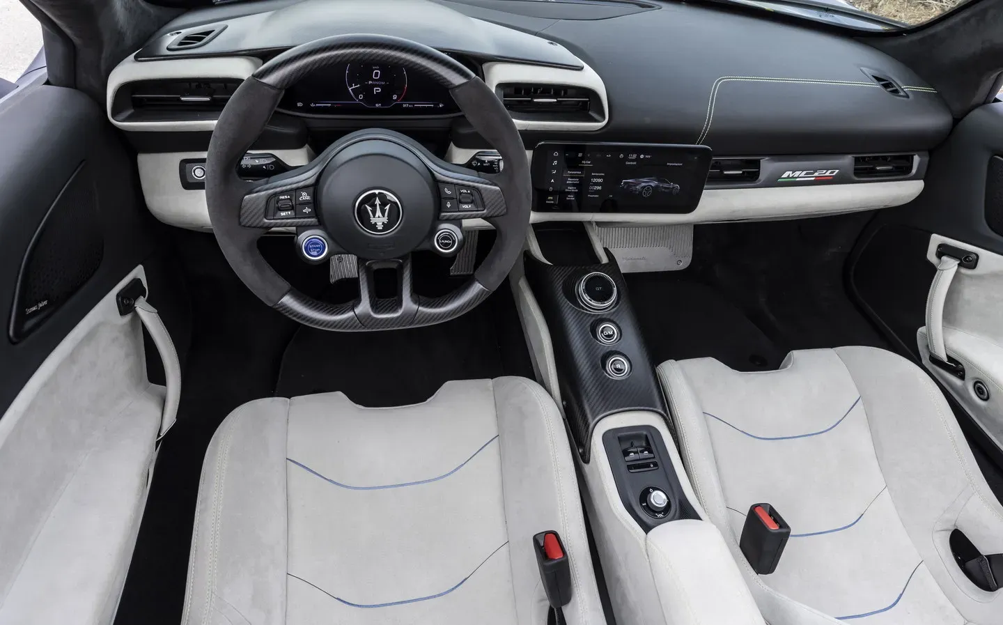 Interior Maserati MC20