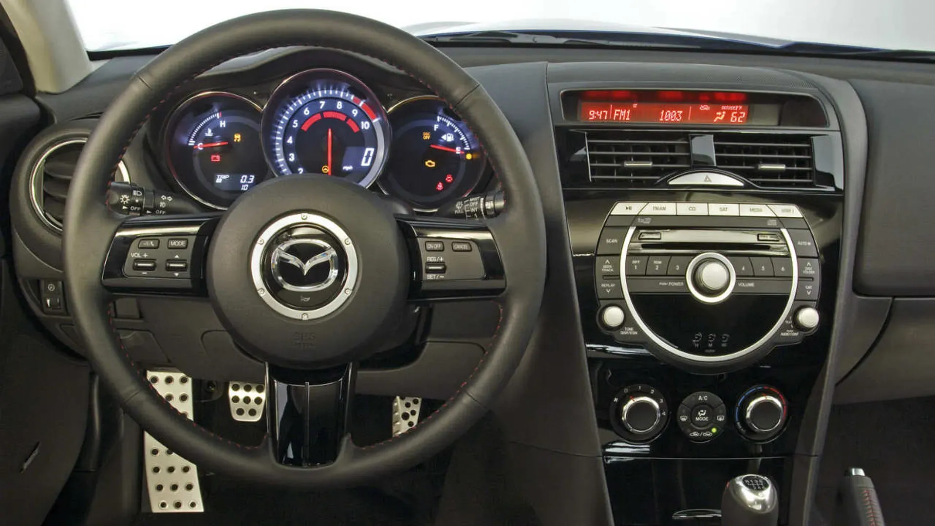 Interior Mazda RX-8 2006