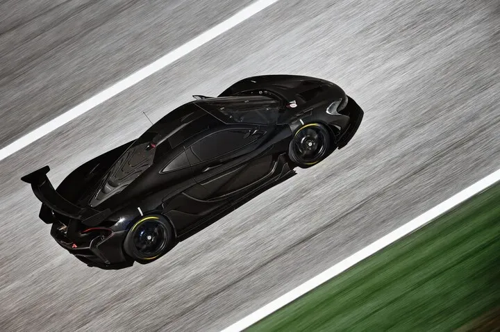 Parte Superios McLaren P1 GTR Negro