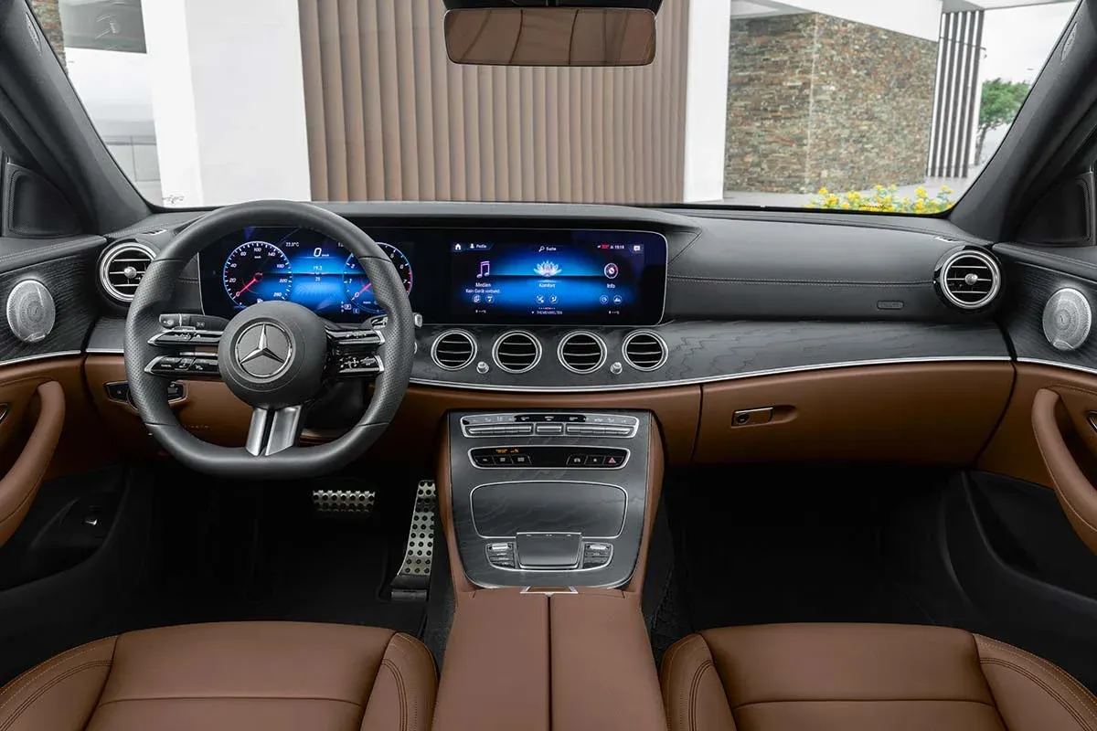 Interior Mercedes-Benz Clase E 2021