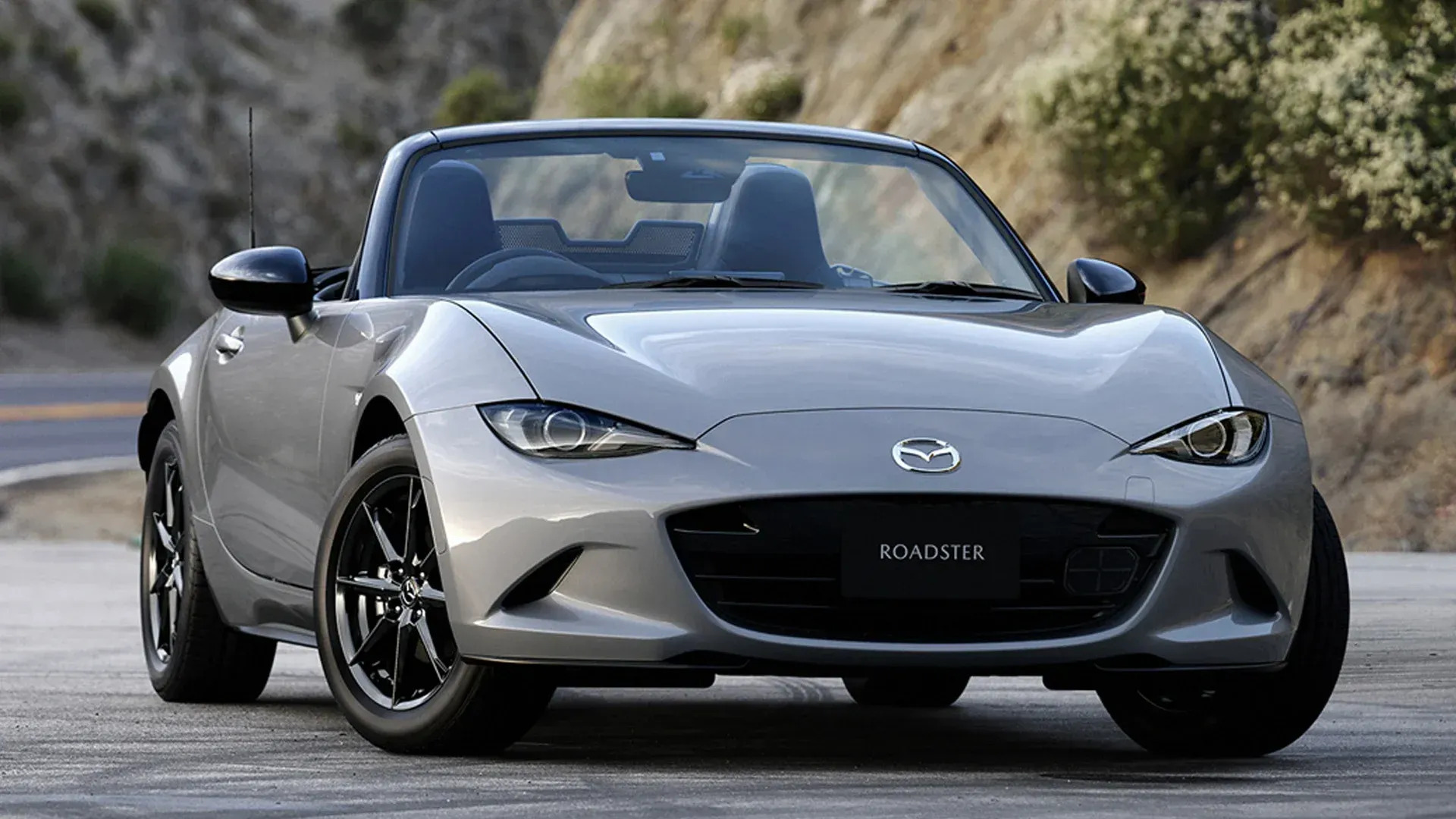 Mazda Miata (ND) Plateado