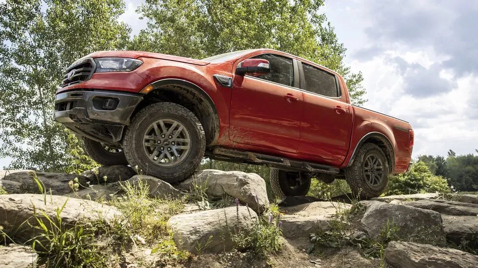 Lateral Ford Ranger Tremor 2021 Naranja