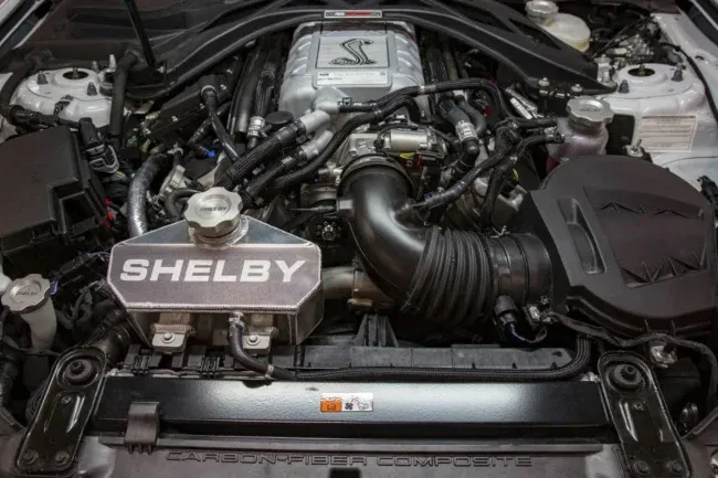 Motor Ford Mustang Shelby GT500 2020