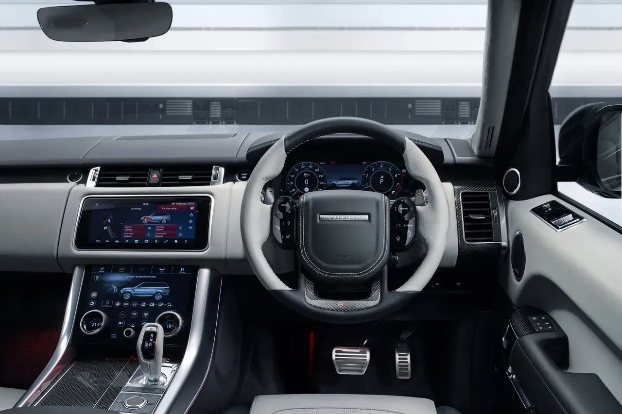 Interior Range Rover Sport SVR