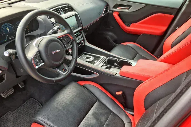 Interior Jaguar F-Pace S 2023 