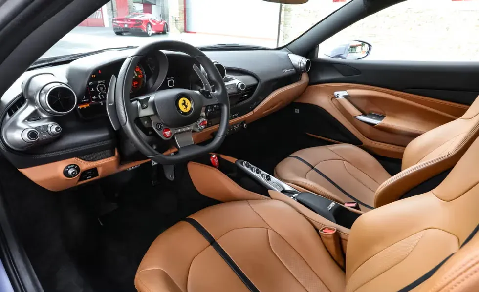 Interior Ferrari F8 Tributo