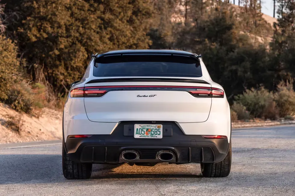 Parte Trasera Porsche Cayenne Coupé Blanco