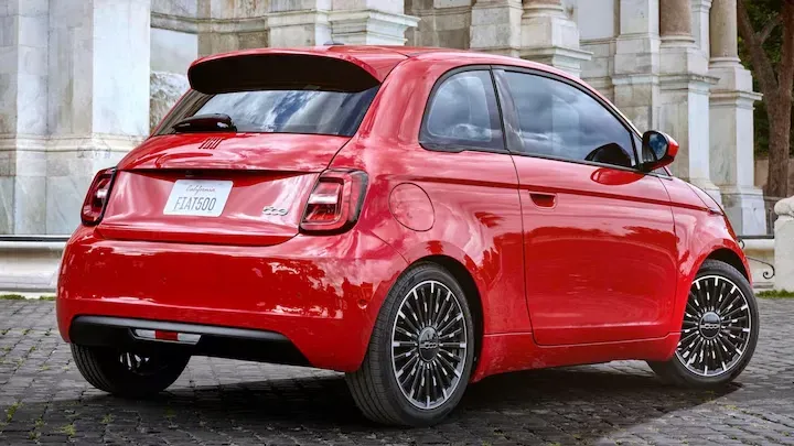 Parte Trasera Fiat 500e Red Edition Rojo