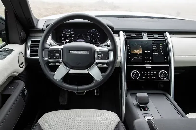 Interior Land Rover Discovery 5 