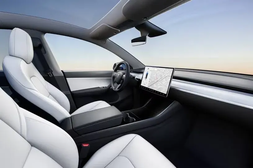 Interior Tesla Model Y 