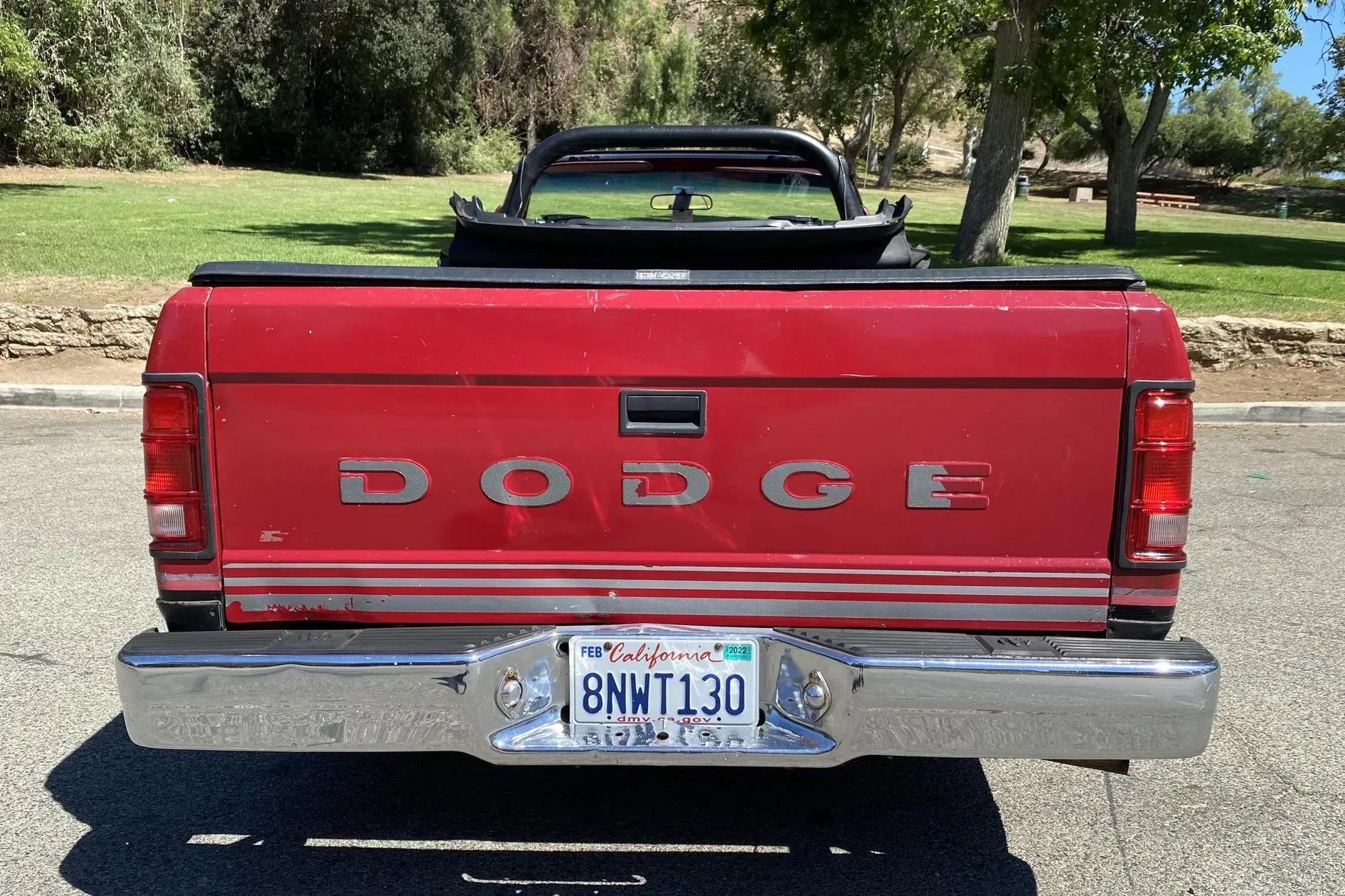 Parte Trasera Dodge Dakota Sport Convertible de 1989 Rojo