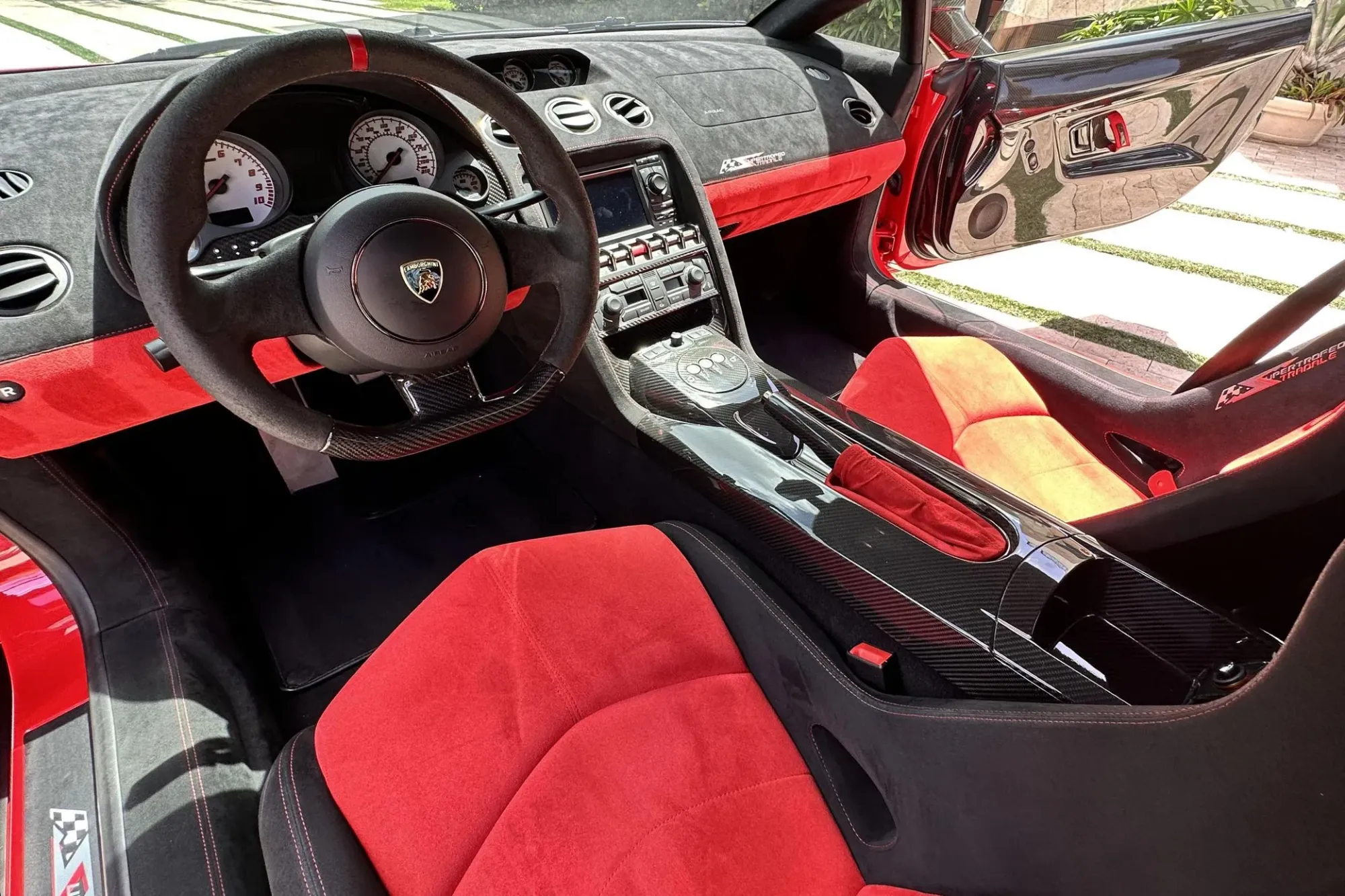 Interior Lamborghini Gallardo Super Trofeo Stradale 2012