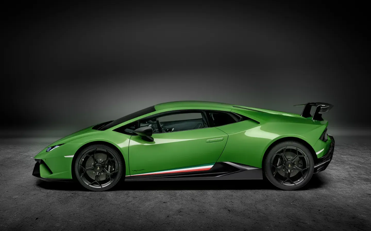 Lateral Lamborghini Huracán Performante 2018 Verde