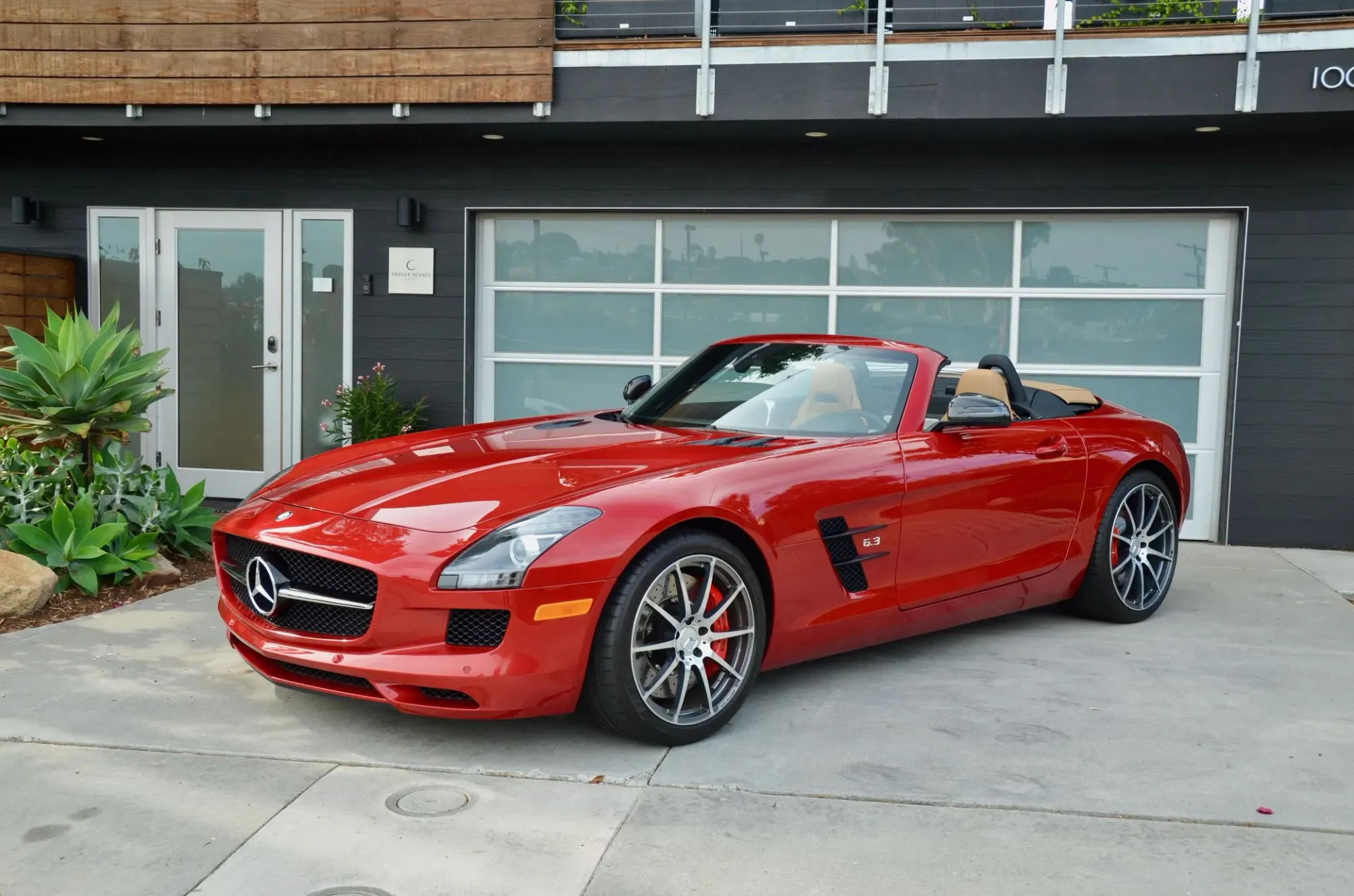 Mercedes-Benz SLS AMG GT Roadster Rojo