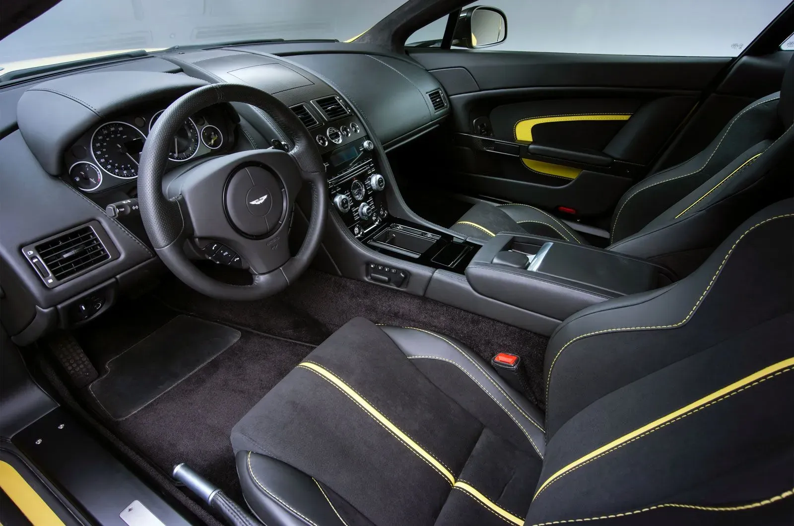 Interior Aston Martin V12 Vantage S