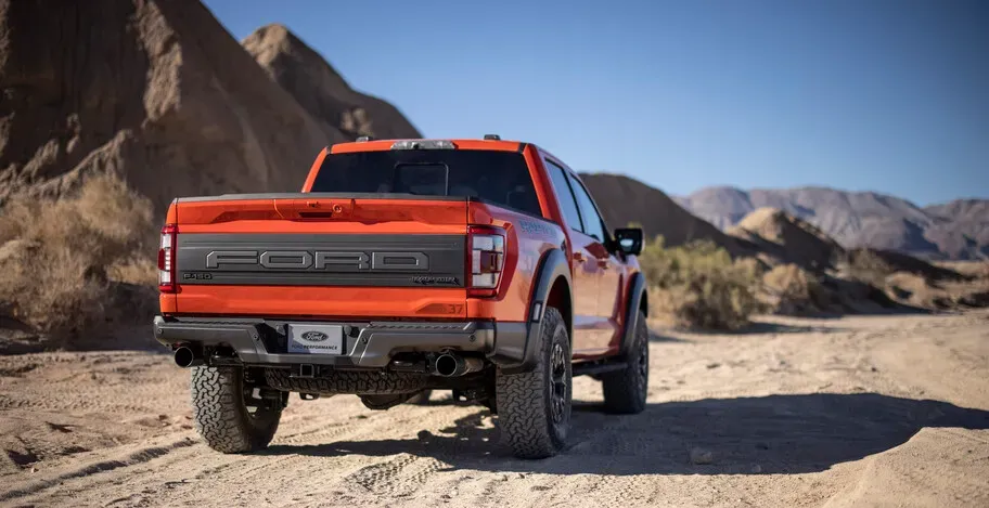 Parte Trasera Ford Raptor 2021 Naranja