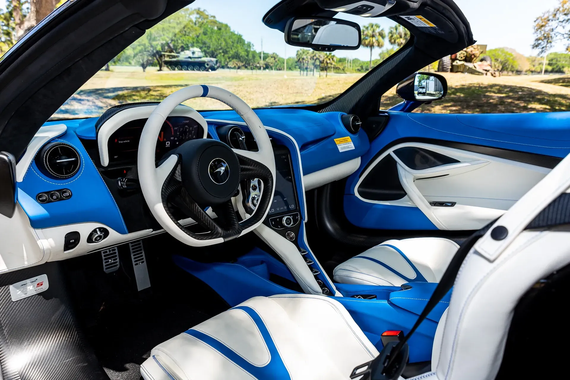 Interior McLaren 720S Spider