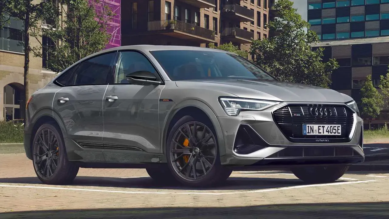 Audi e-tron Gris