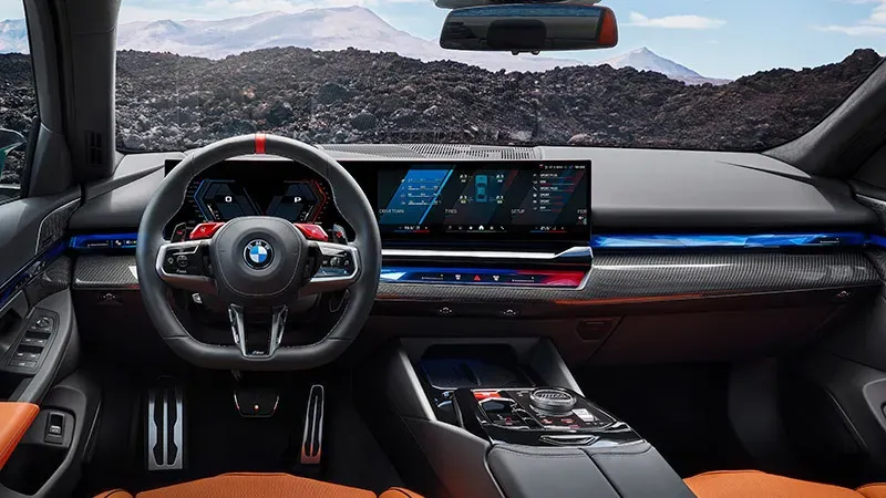 Interior BMW M5 2024