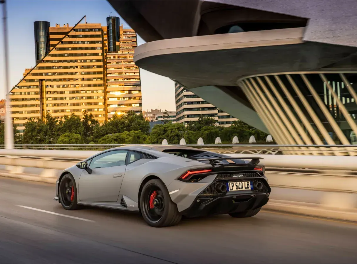 Parte Trasera Lamborghini Huracán Tecnica Gris