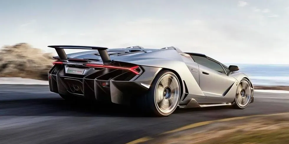 Parte Trasera Lamborghini Centenario Roadster 2016 Plateado 