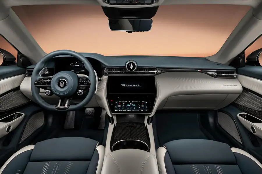 Interior Maserati GranTurismo EV