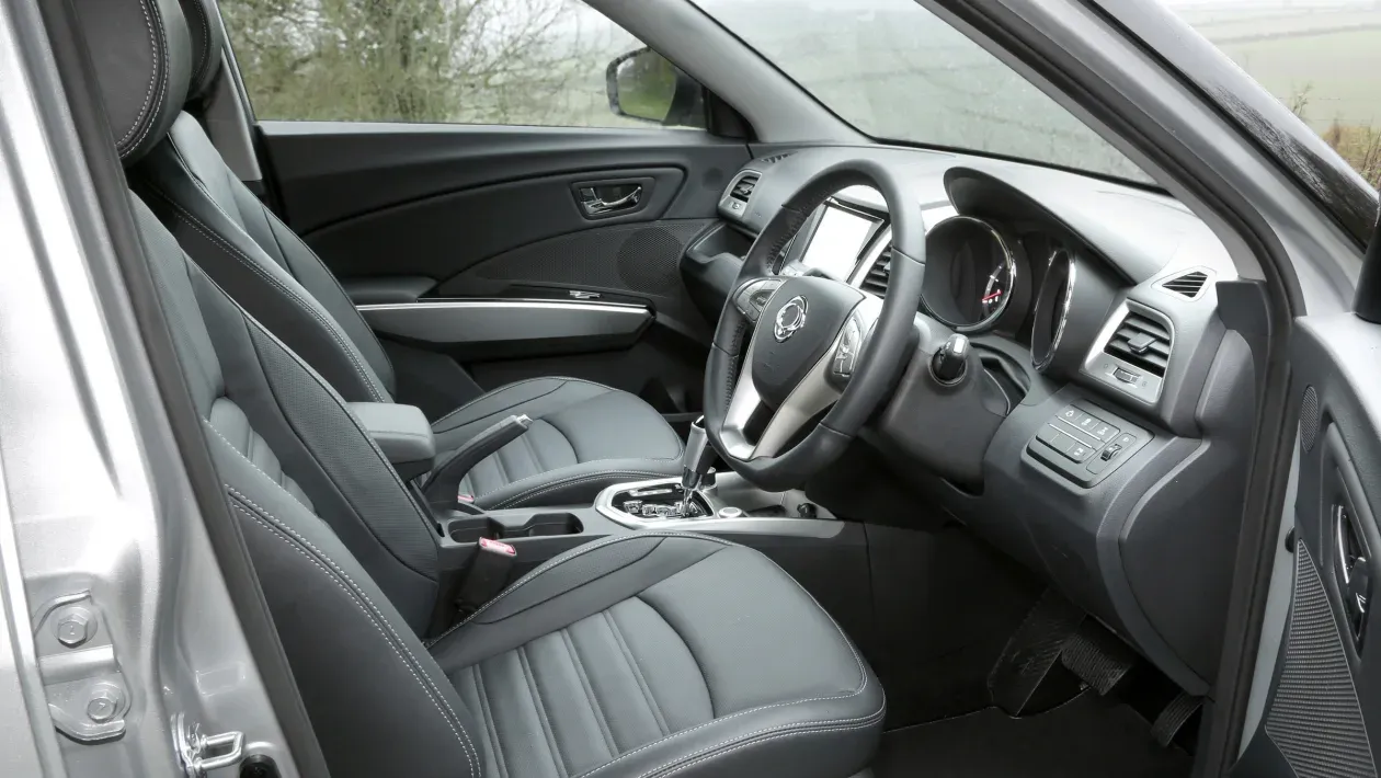 Interior SsangYong Tivoli 4x4