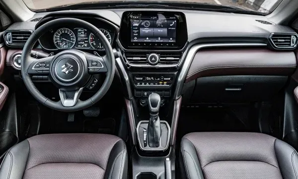 Interior Suzuki Vitara 2023