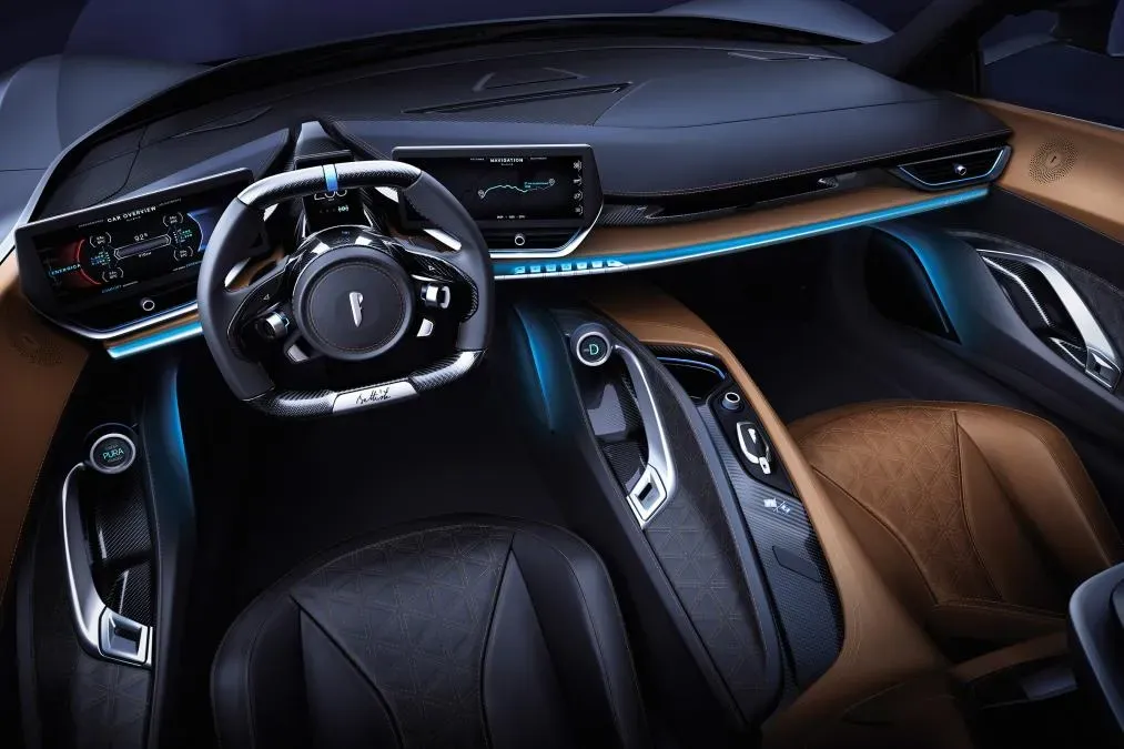 Interior Pininfarina Battista