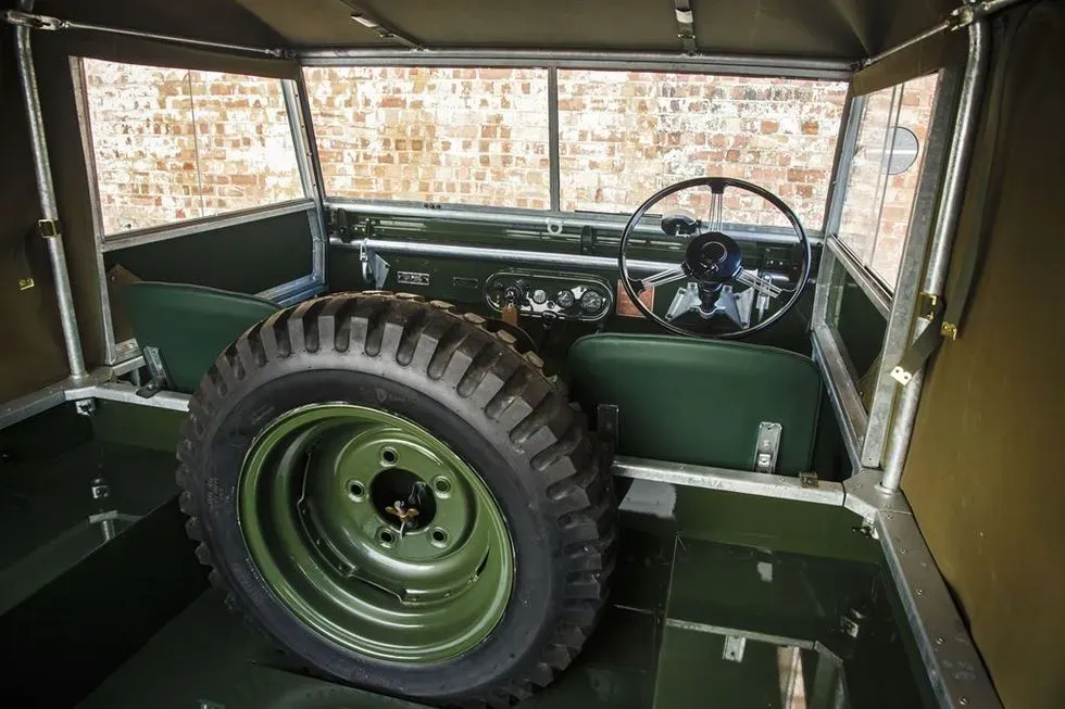 Interior Land Rover Defender 1948