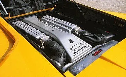 Motor de un Lamborghini Diablo 