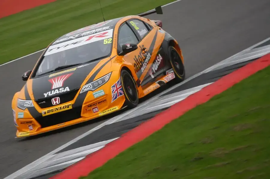 Honda Civic Type R BTCC 2016