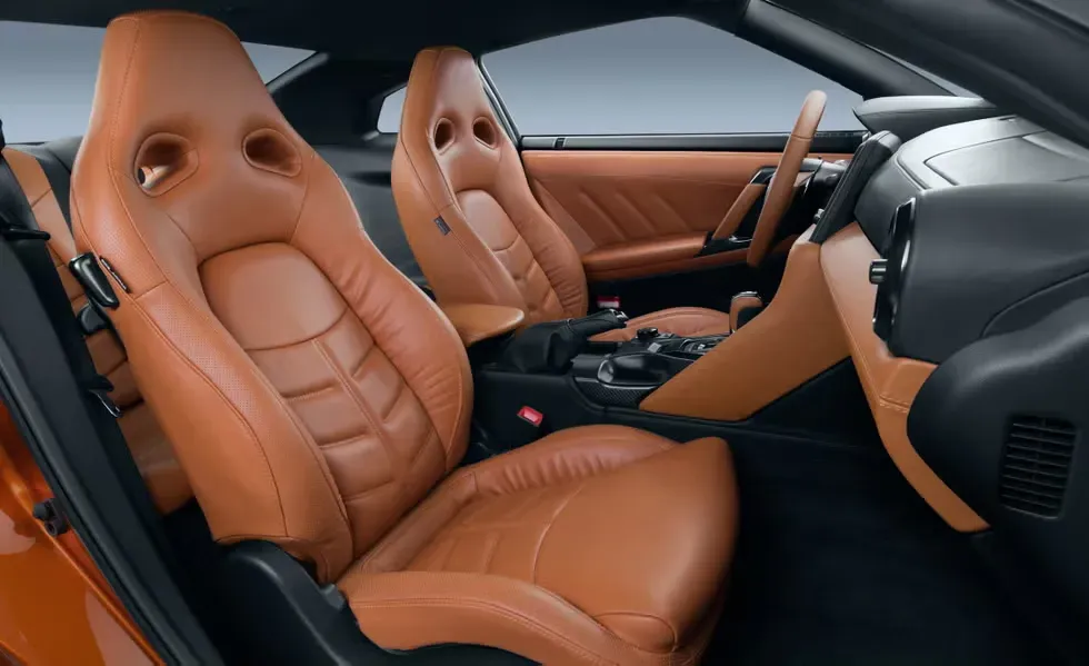 Interior Nissan GT-R 2017