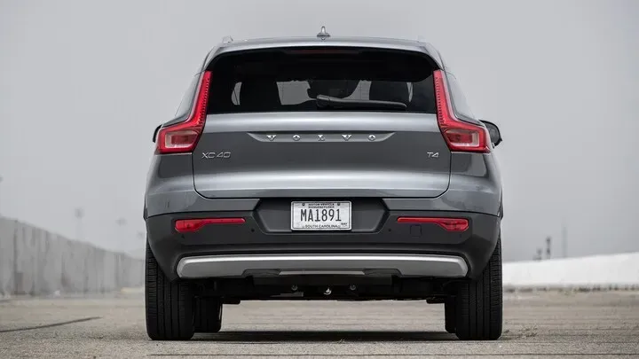 Parte Trasera Volvo XC40 2019 Gris