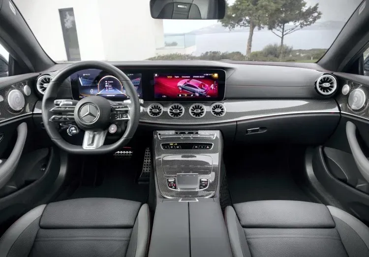 Interior Mercedes-Benz E 53 4MATIC