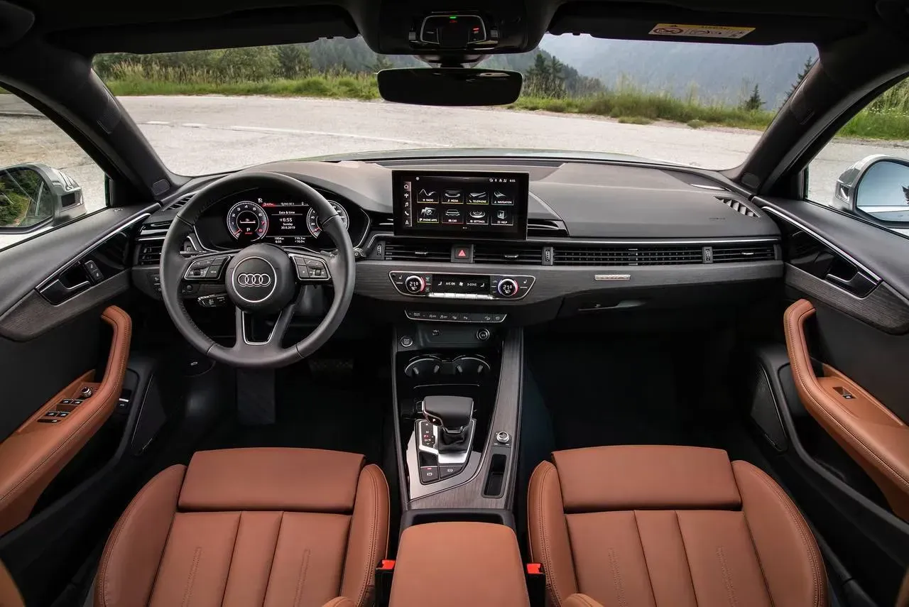 Interior Audi A4 Allroad 2024